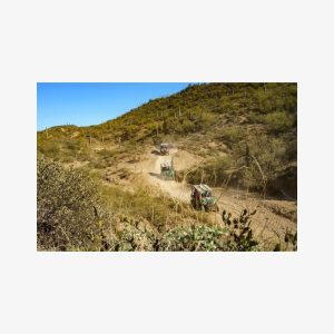 Ancient Ruins Tour - Guided Arizona Desert Tour by UTV, Couple